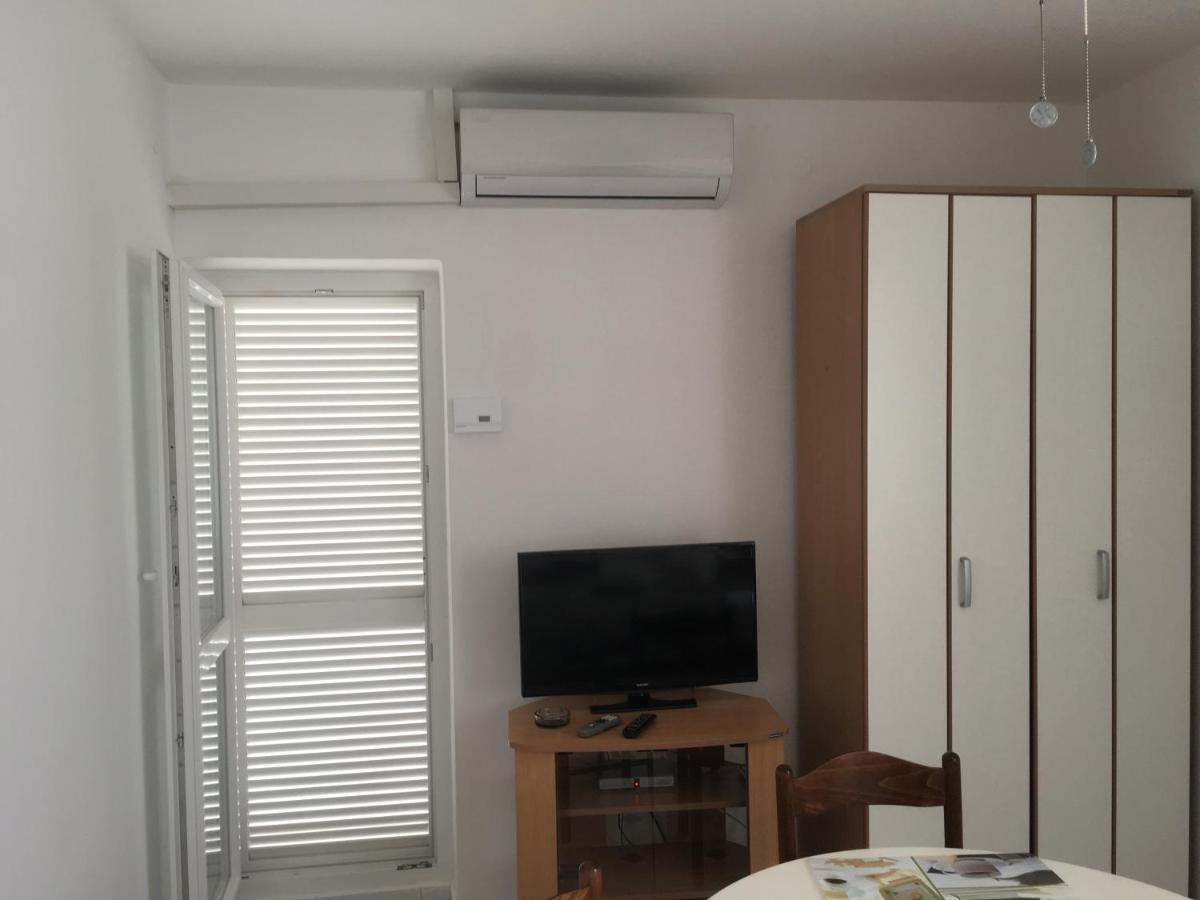 Apartmani Belobrk Potocnica Pag エクステリア 写真